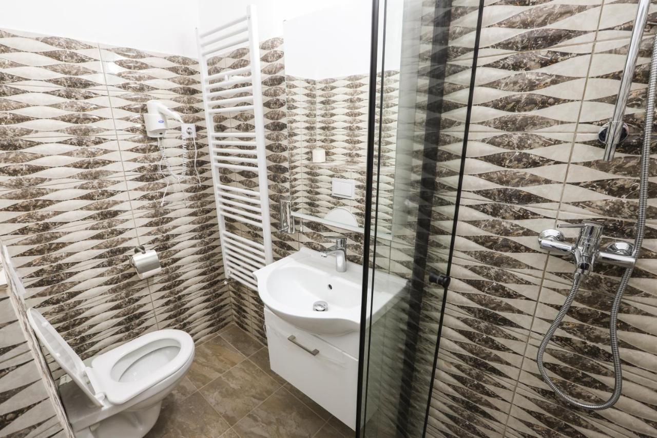 Floasiu Residence Guesthouse Sibiu Exterior photo