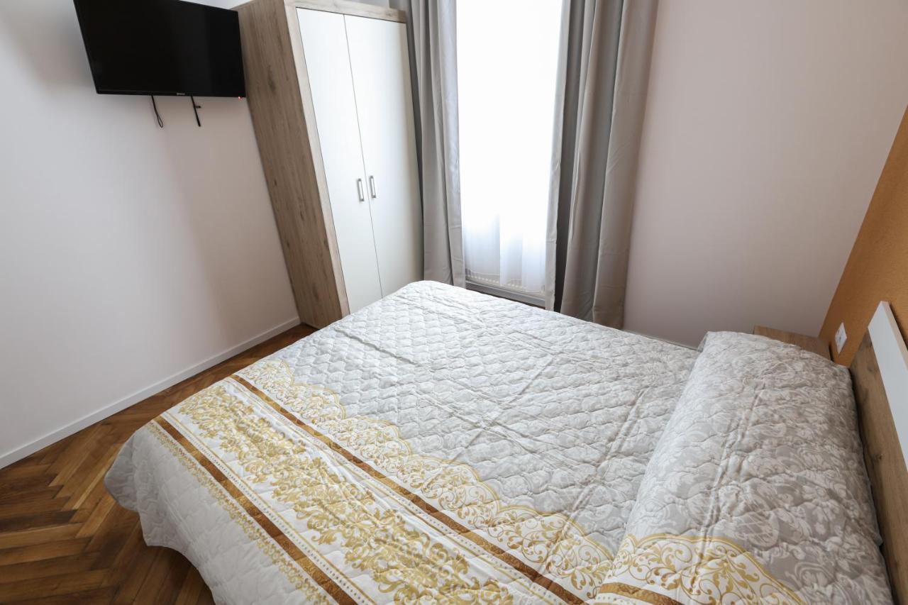 Floasiu Residence Guesthouse Sibiu Exterior photo